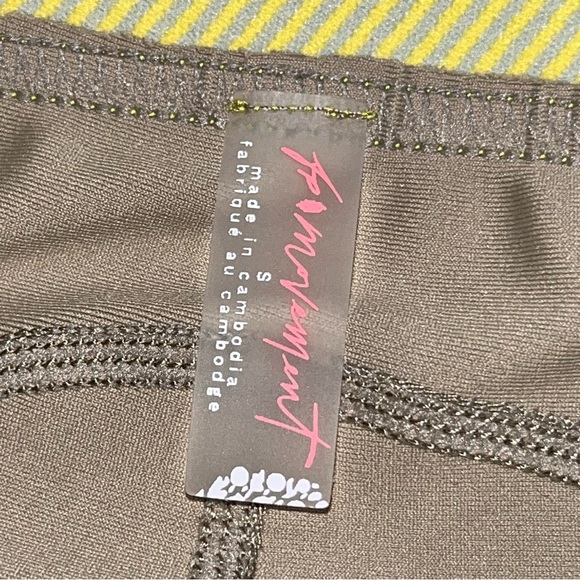 Free People Movement Taupe & Lime Green Endurance Tight size Small - Picture 8 of 10
